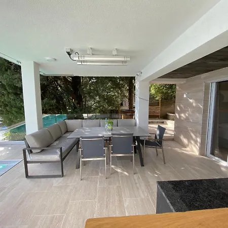 Od Moore Starigrad Paklenica