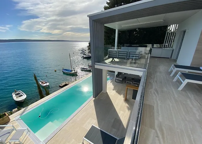 Od Moore Villa Starigrad Paklenica